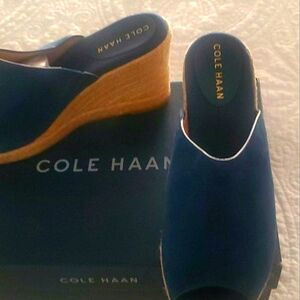 COLE HAAN Southcrest Blue Wing Teal Mule, New in box